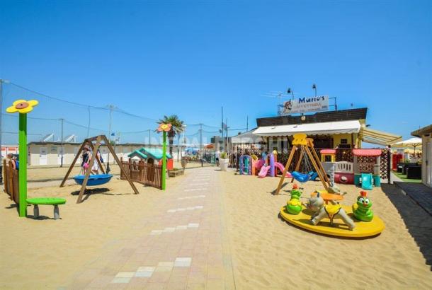 Juli-Urlaub mit Kindern am Meer in Rimini in einem 3-Sterne-All-Inclusive-Hotel mit Kinderermäßigungen